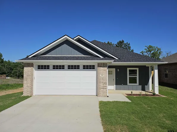 614 N Commerce, Overton, TX 75684