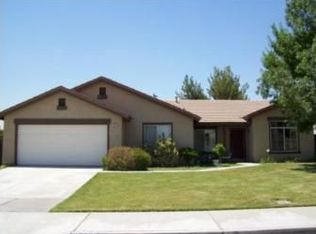 1337 W Wildflower St, Rialto, CA 92377