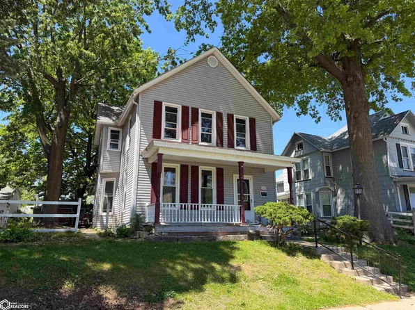 205 S Leebrick St, Burlington, IA 52601