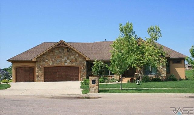 1st image of 6209 S Landau Cir