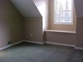 5th image of 1390 Adam Dr
