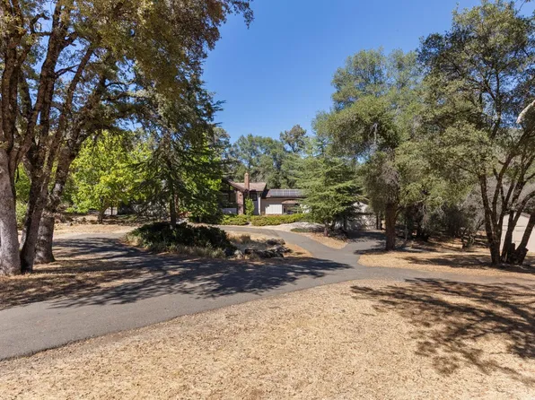 17867 Brewer Rd, Grass Valley, CA 95949