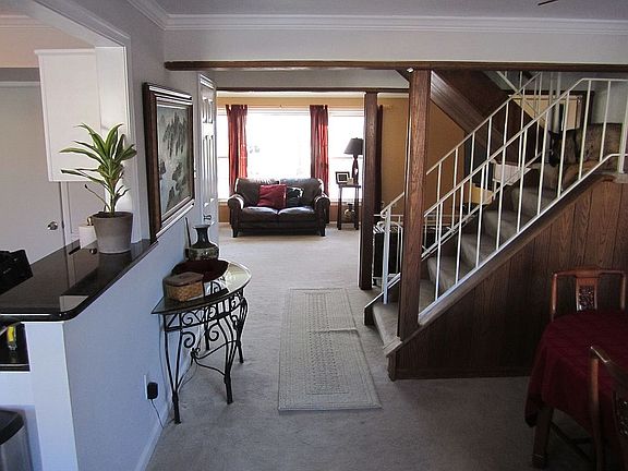 4th image of 4335 Cedarlake Ct