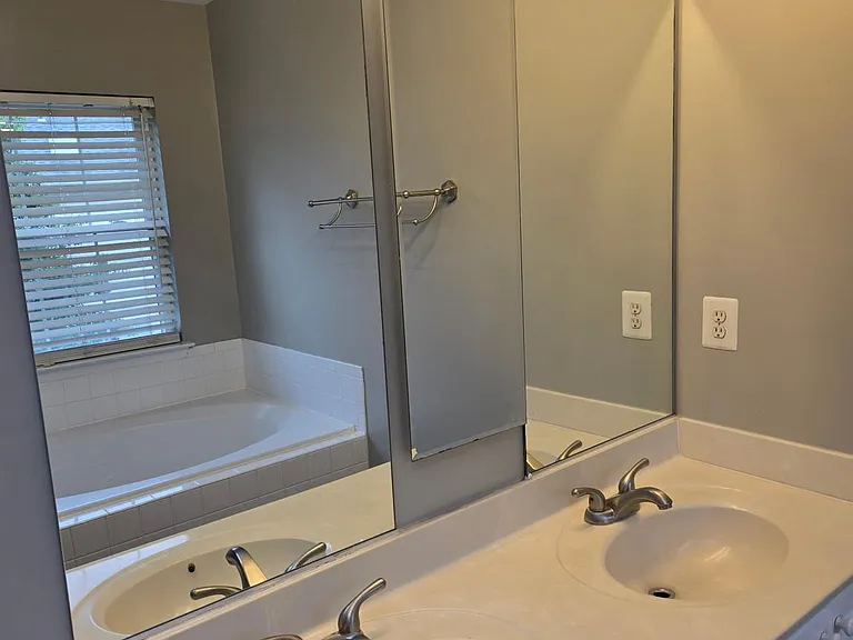 4662 Deerwatch Dr — Photo 13