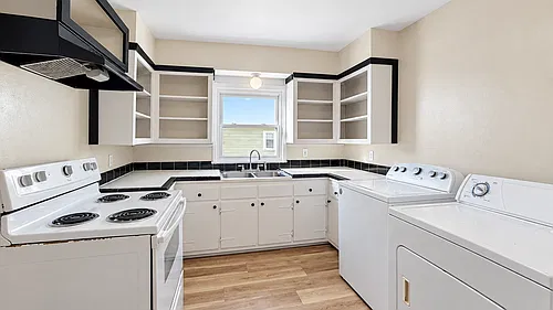 Floor plan 975 Rittiner Dr.