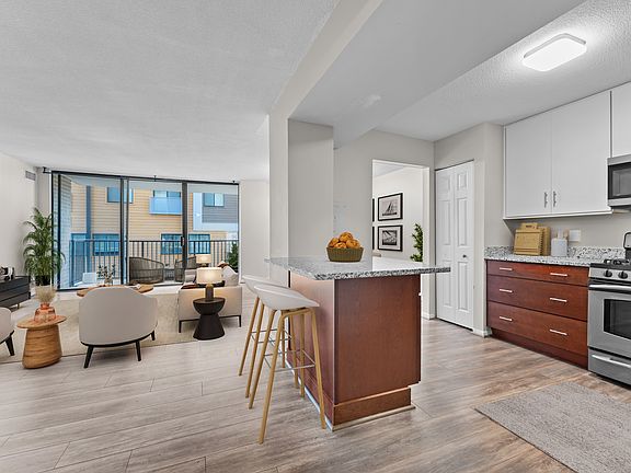 5th image of 4 Monroe St APT 308