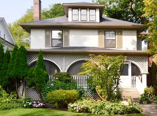 2326 Orrington Ave, Evanston, IL 60201