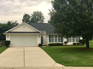 10023 Atkins Ridge Dr, Charlotte, NC 28213