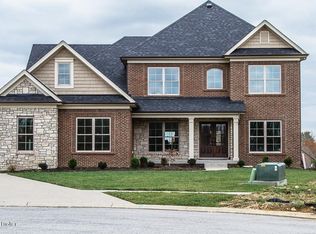 1818 Meremont Ridge Rd, Louisville, KY 40245