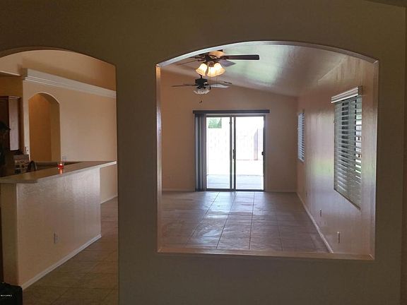4th image of 16011 W Larkspur Dr