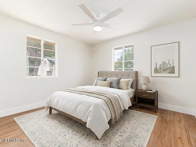 2247 Riverside Ave #6 — Photo 10