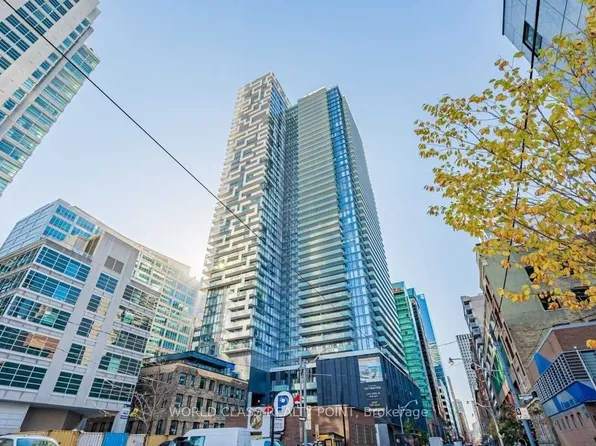 25 Richmond St E #1209, Toronto, ON M5C 0A6