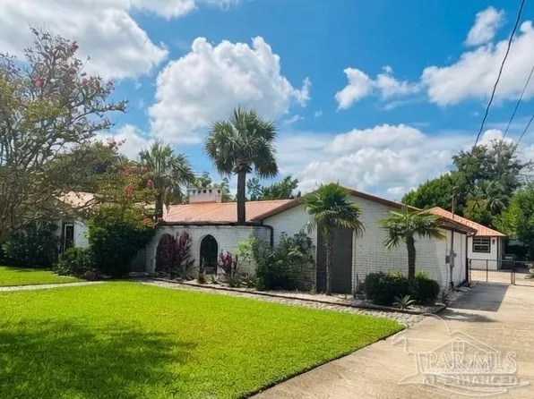 114 Fairpoint Dr, Gulf Breeze, FL 32561