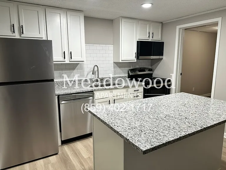 Meadowood Apartments — Photo 3