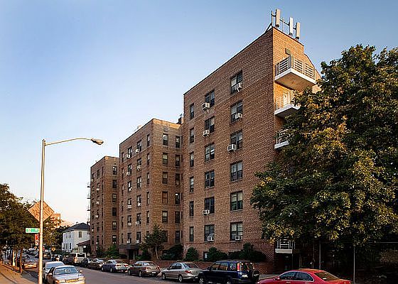 5th image of 72-10 41st Ave #1L