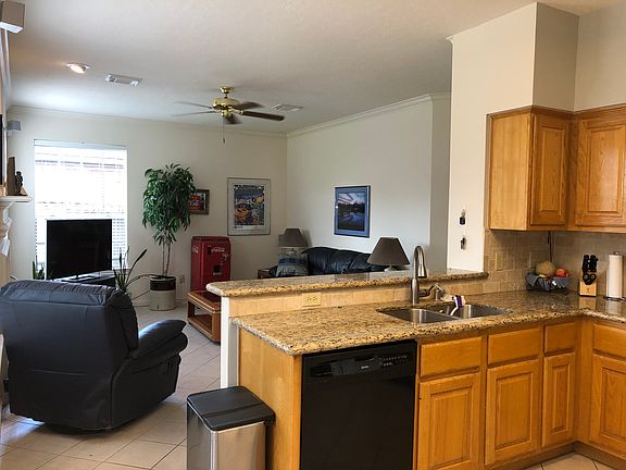 4th image of 1527 Almond Brook Ln