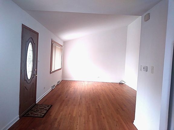 3rd image of 7022 W Carol Ave
