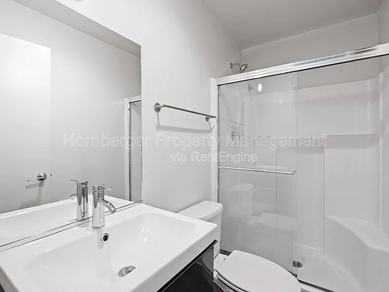 1860 N Hamilton St #1 — Photo 5