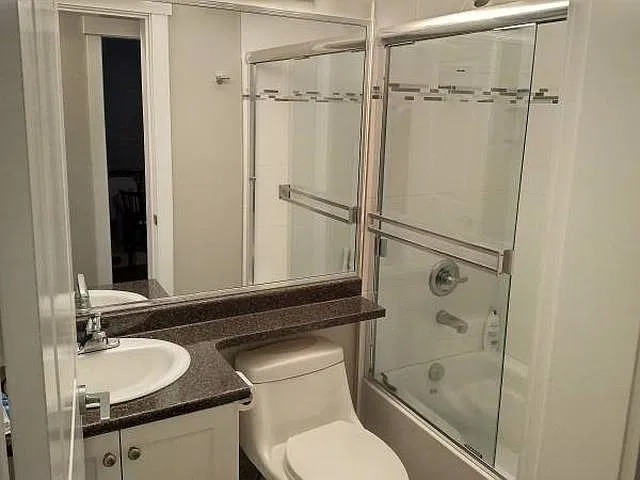 2 bed, 800 sqft, $2,000 — Photo 2