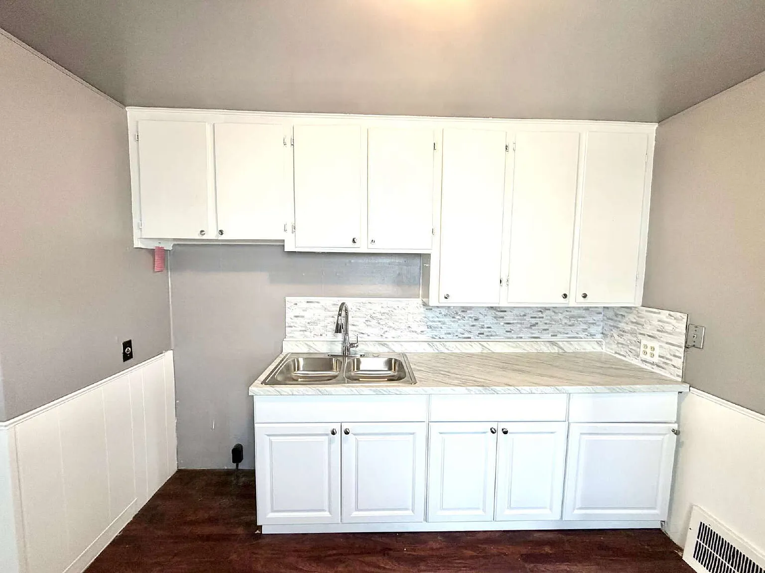 2 bed, 1.0 bath, 654 sqft, $1,100 — Photo 3