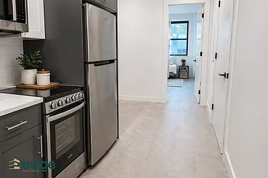 1352 Franklin Avenue, #2A