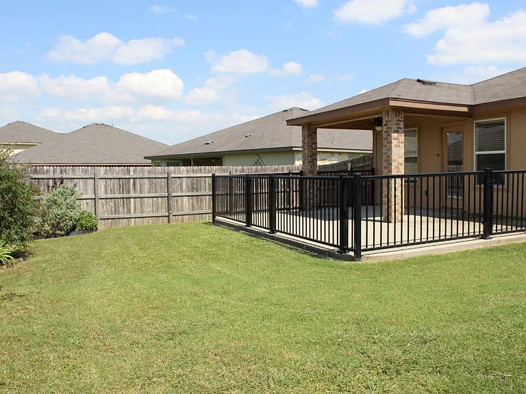 9916 Orion Dr — Photo 16