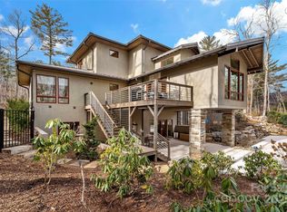 27 Hawberry Ct, Asheville, NC 28805