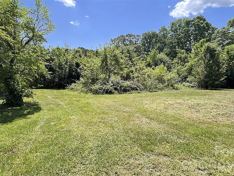 7077 Long Island Rd — Photo 25