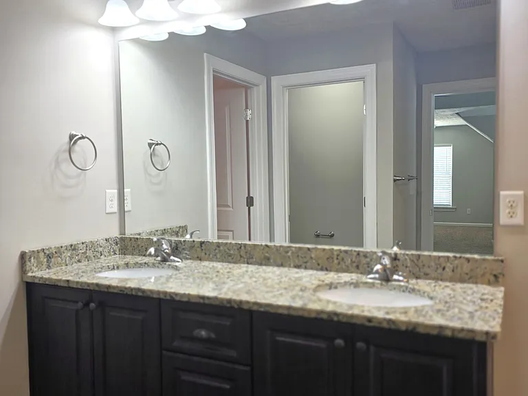 840 Williford Run Dr — Photo 17