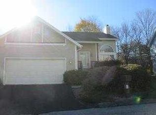 1 Sleepy Day Rd, Shelton, CT 06484