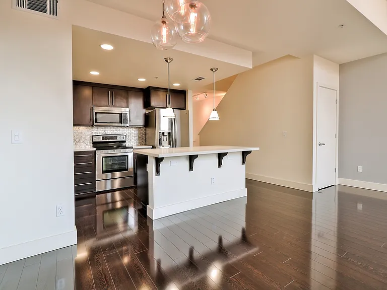 1 E Julian St #317 — Photo 3