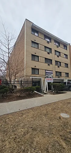 6211 N Kenmore Ave #405 Photo 1