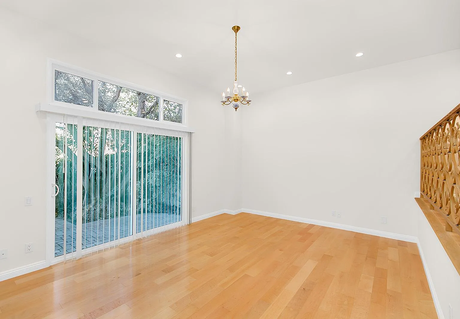 1745 Selby Ave — Photo 1