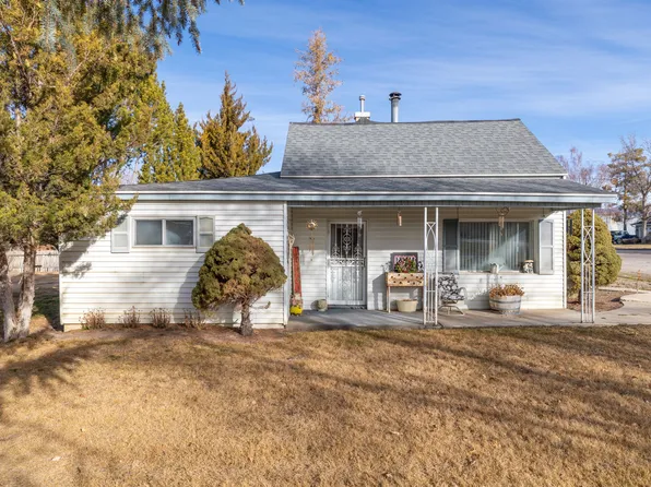 217 N 400 W, Mount Pleasant, UT 84647