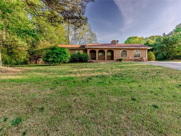 4610 Big B Rd, Douglasville, GA 30134