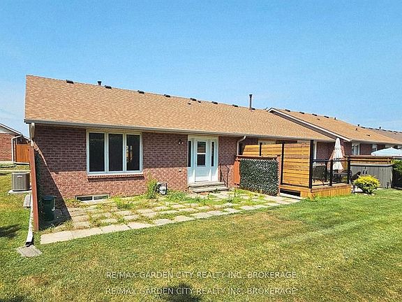 4th image of 122 Bunting Rd #45