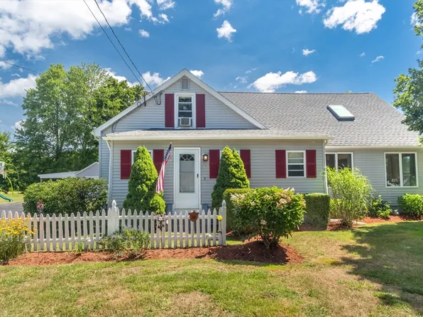 11 Foch Ave, Westfield, MA 01085
