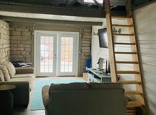 11106 Panther Ridge Dr, Ste Genevieve, MO 63670