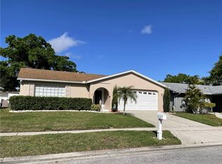 2176 Groveland Rd, Palm Harbor, FL 34683