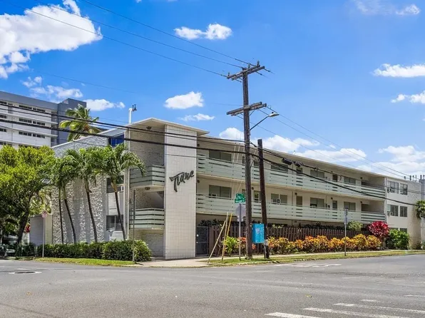 1735 Dole St APT 210, Honolulu, HI 96822