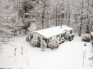 36 Cedar Dr, Kittery, ME 03904