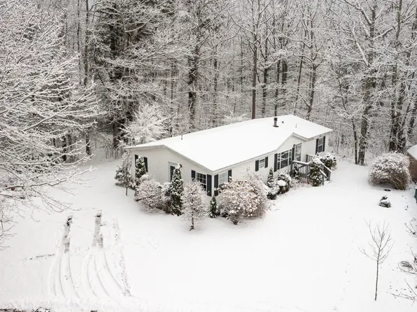 36 Cedar Drive, Kittery, ME 03904