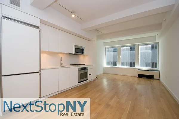 Rented by NextStopNY | media 42