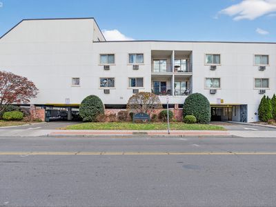 34 Crescent Street APT 2D, Stamford, CT, 06906