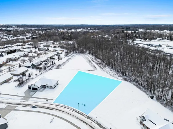 3659 Stockbury St, Green Bay, WI 54313