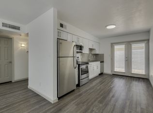 $0 First Month Rent! Remodeled 2 Bed Casita w/ Private Patio, W/D & Pool, Scottsdale, AZ 85257