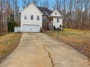 158 Ridge Ln, Lula, GA 30554