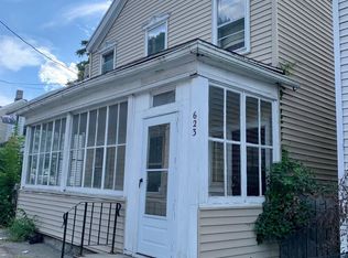 623 4th St, Troy, NY 12180
