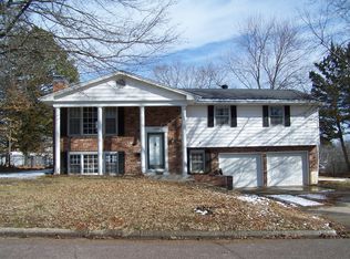 1308 Wood Hill Rd, Columbia, MO 65203