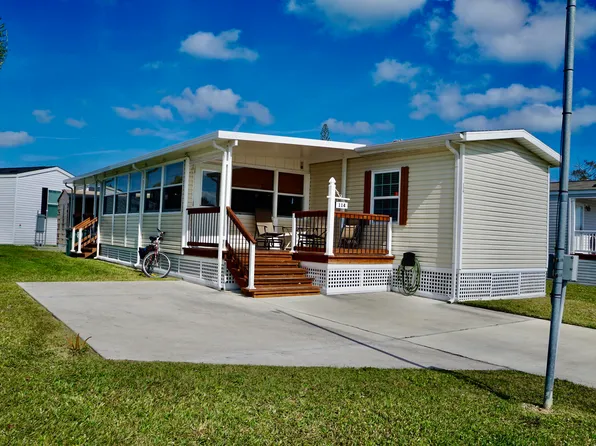 114 Sandhill Boulevard, Fort Pierce, FL 34982